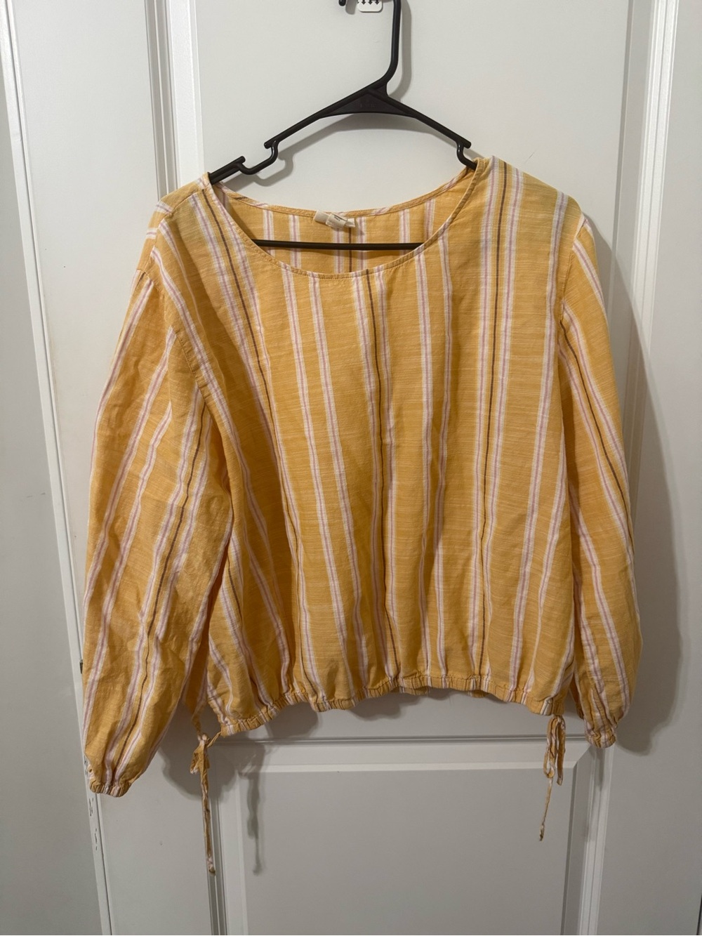 Ana‎ Yellow Striped Long-Sleeve Blouse tie sides